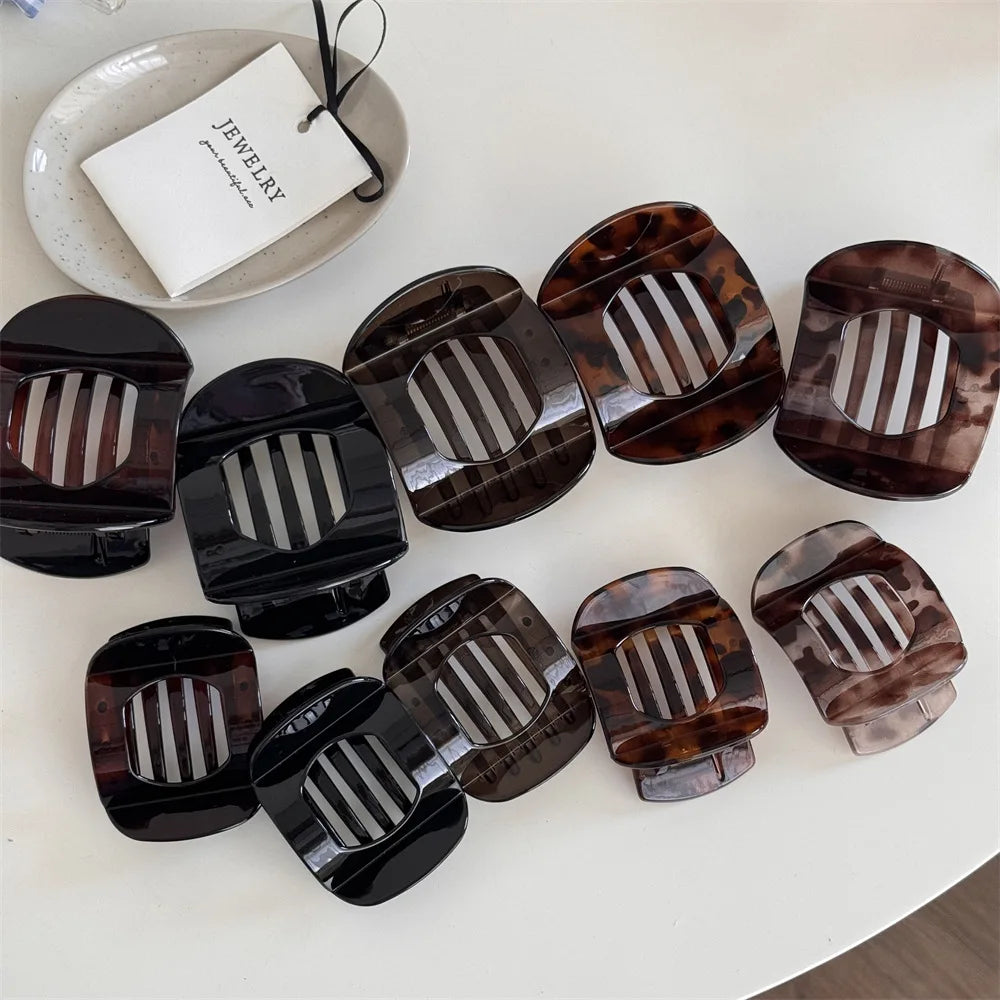 Vintage Elegant Hair Claw Clips/ Arc Shape